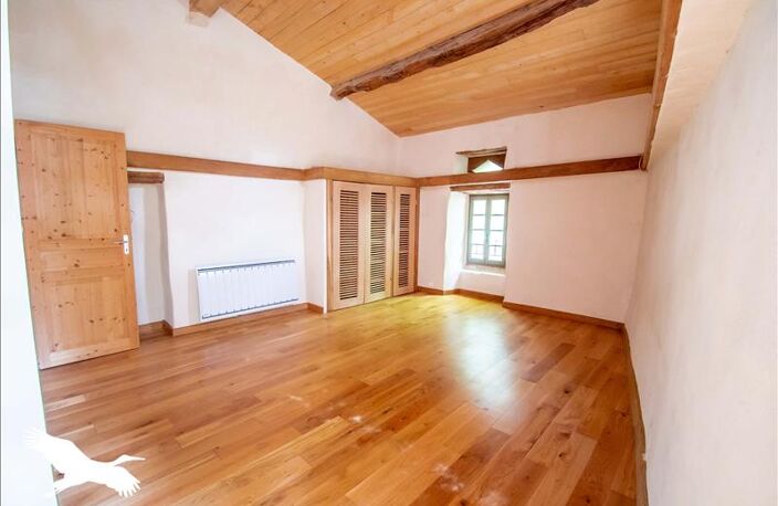 Ferme (tte) de 6 pièces principales — photo 5