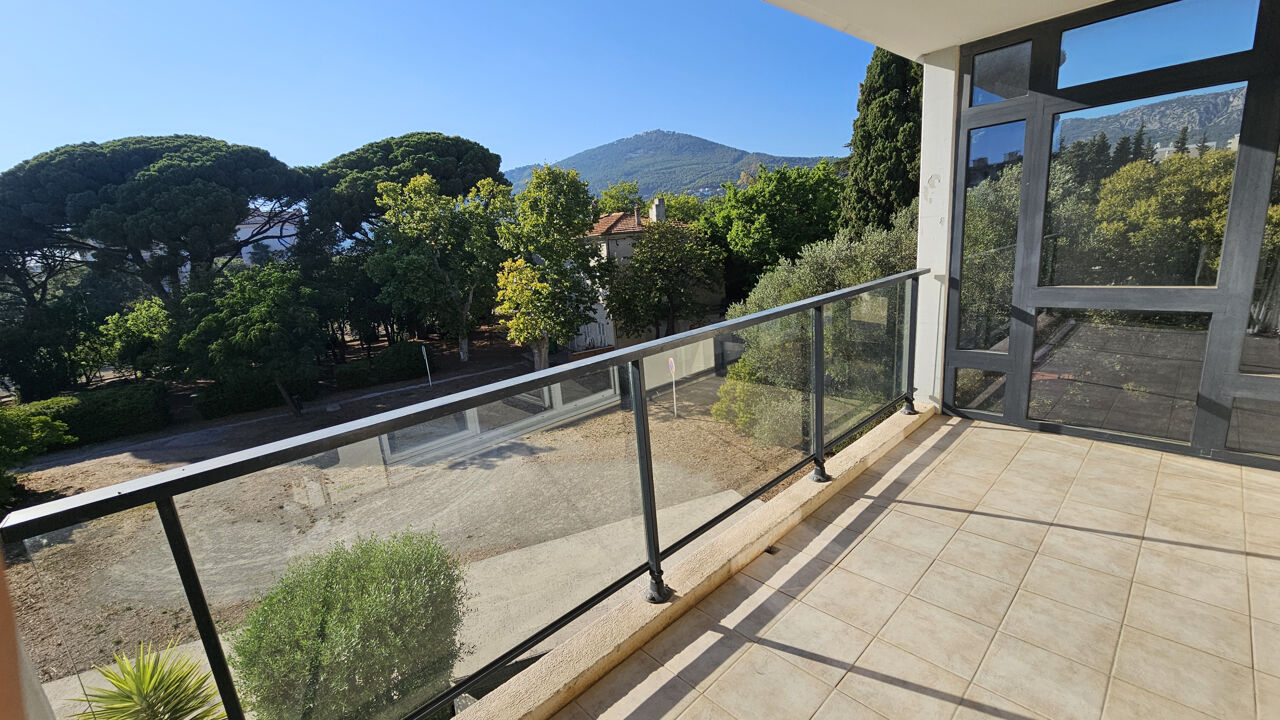 appartement 4 pièces 83 m2 à vendre à Toulon (83100)