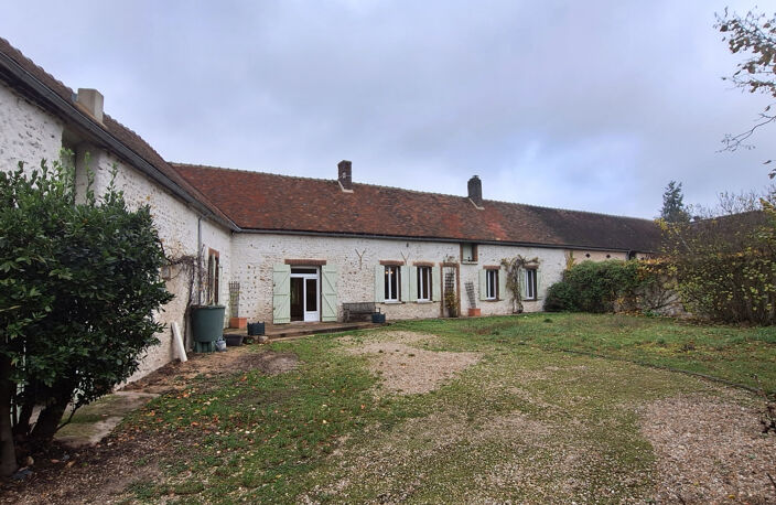 A PROXIMITE DE CERISIERS, MAISON DE VILLAGE DE PLAIN PIED 15 — photo 2