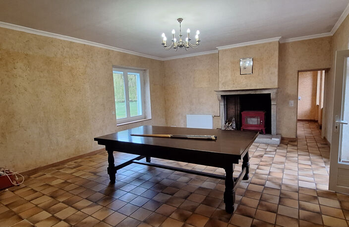 A PROXIMITE DE CERISIERS, MAISON DE VILLAGE DE PLAIN PIED 15 — photo 3