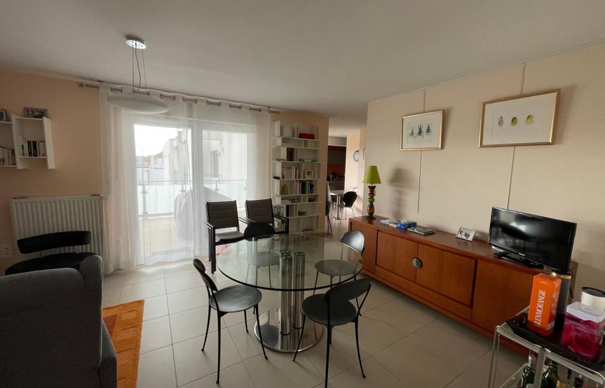 appartement 3 pièces 74 m2 à vendre à La Rochelle (17000)