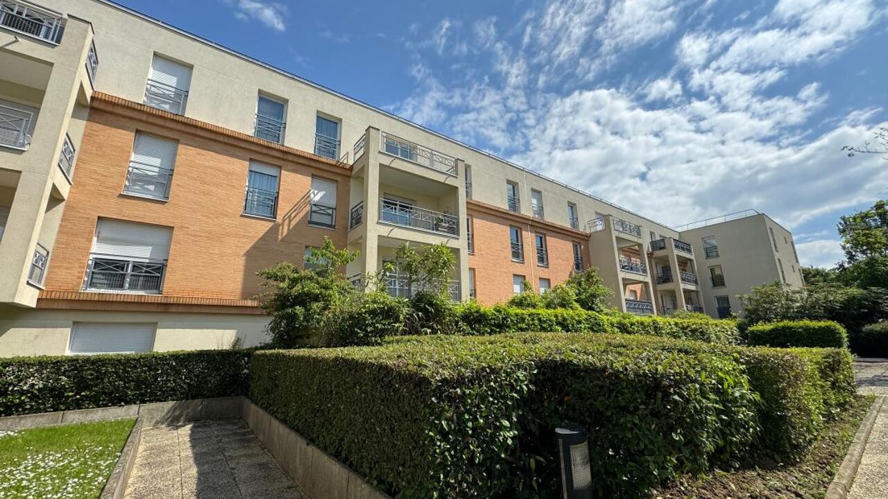 appartement 4 pièces 82 m2 à vendre à Élancourt (78990)