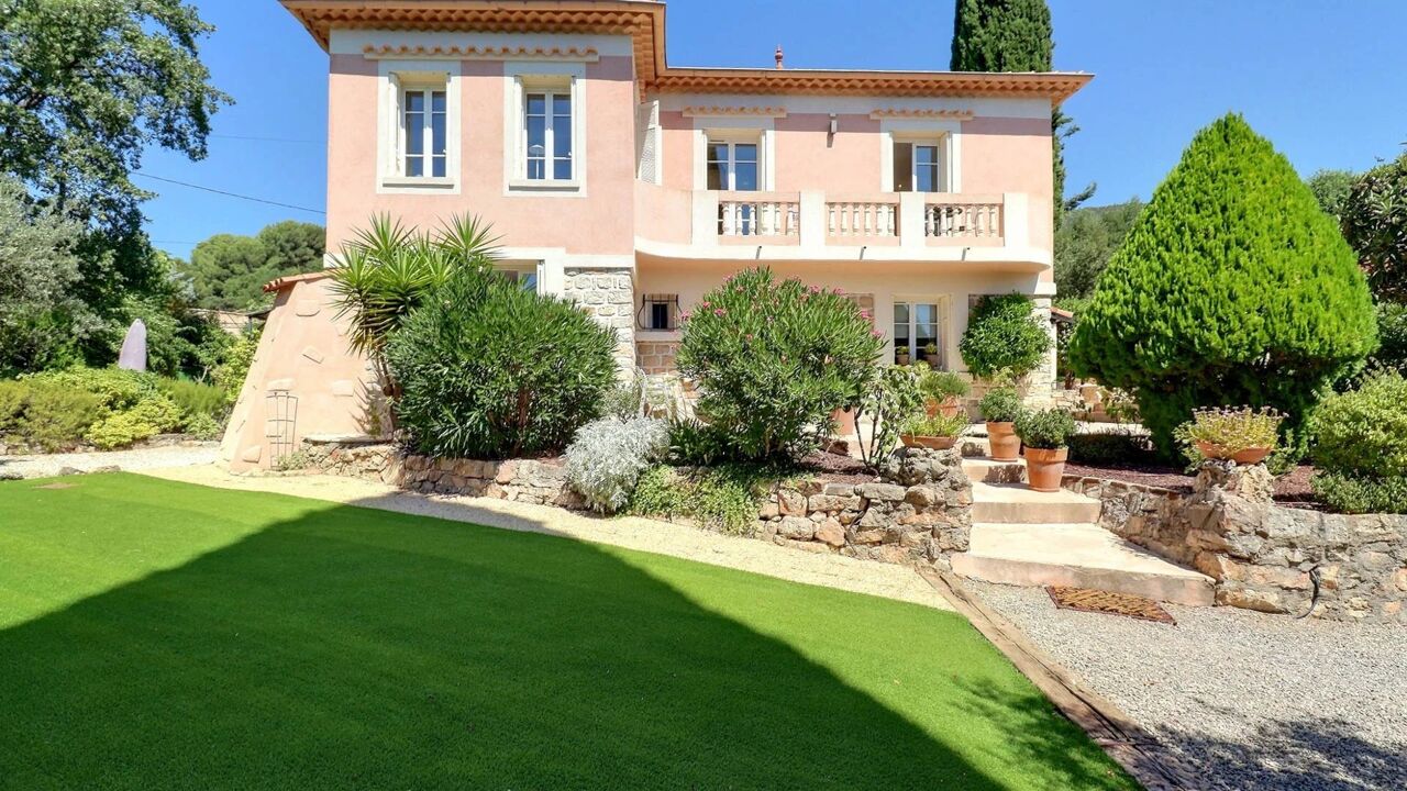 maison 7 pièces 163 m2 à vendre à Draguignan (83300)