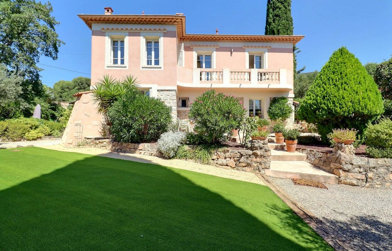 maison 7 pièces 163 m2 à vendre à Draguignan (83300)