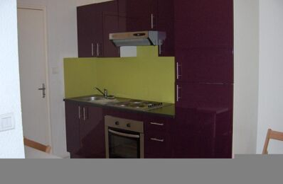 location appartement 380 € CC /mois à proximité de Gruissan (11430)