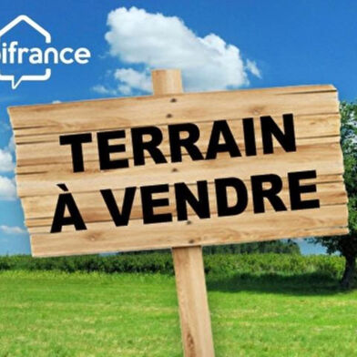 Terrain 1004 m²