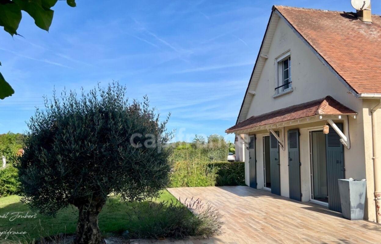 maison 5 pièces 93 m2 à vendre à Lavaré (72390)