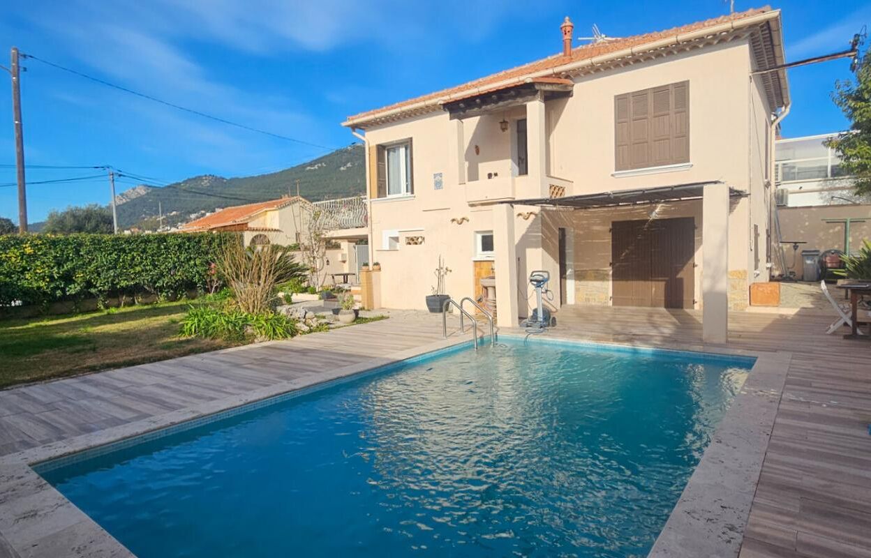 maison 6 pièces 140 m2 à vendre à La Valette-du-Var (83160)