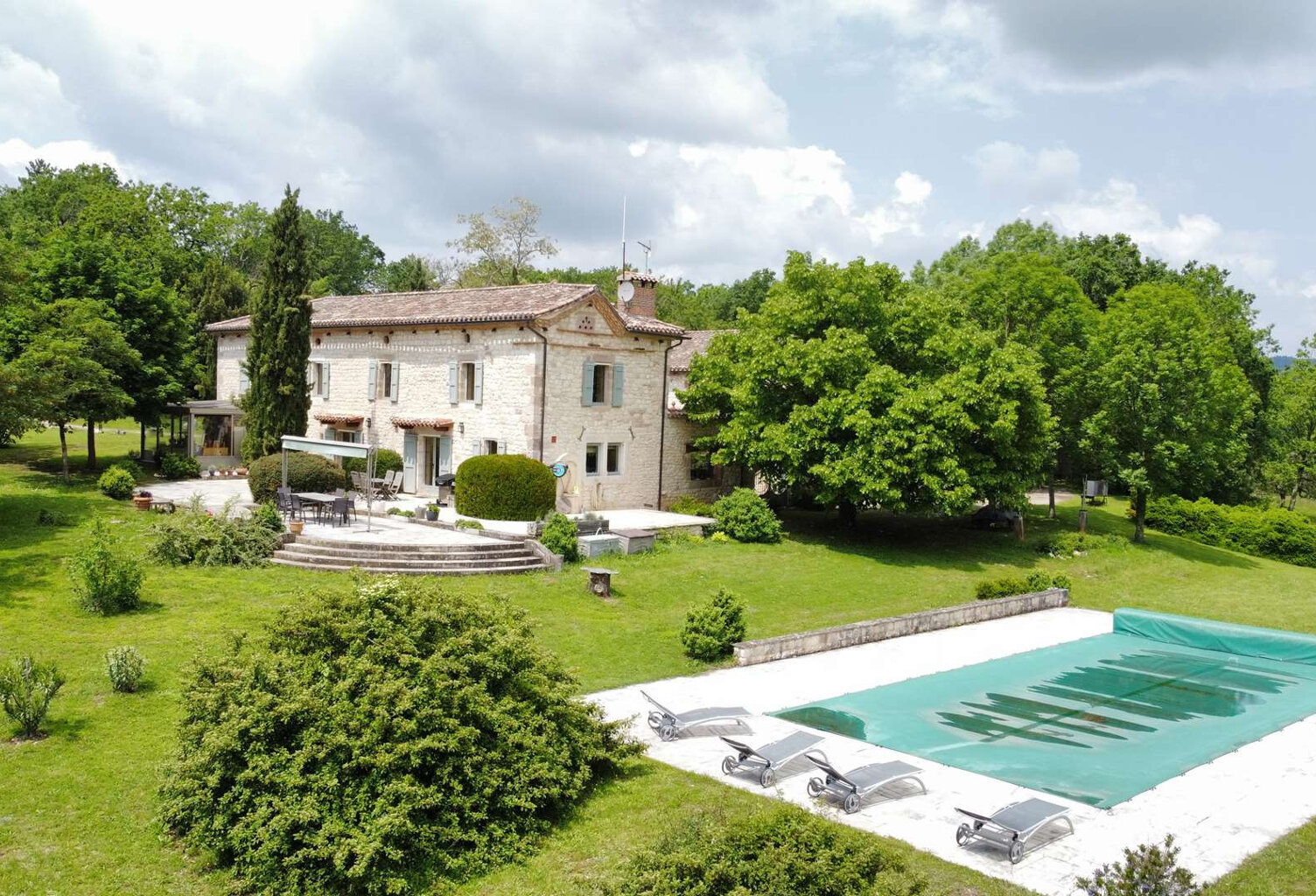 Vente maison 9 pièces 414 m² Cordes-sur-Ciel (81170) — photo 1