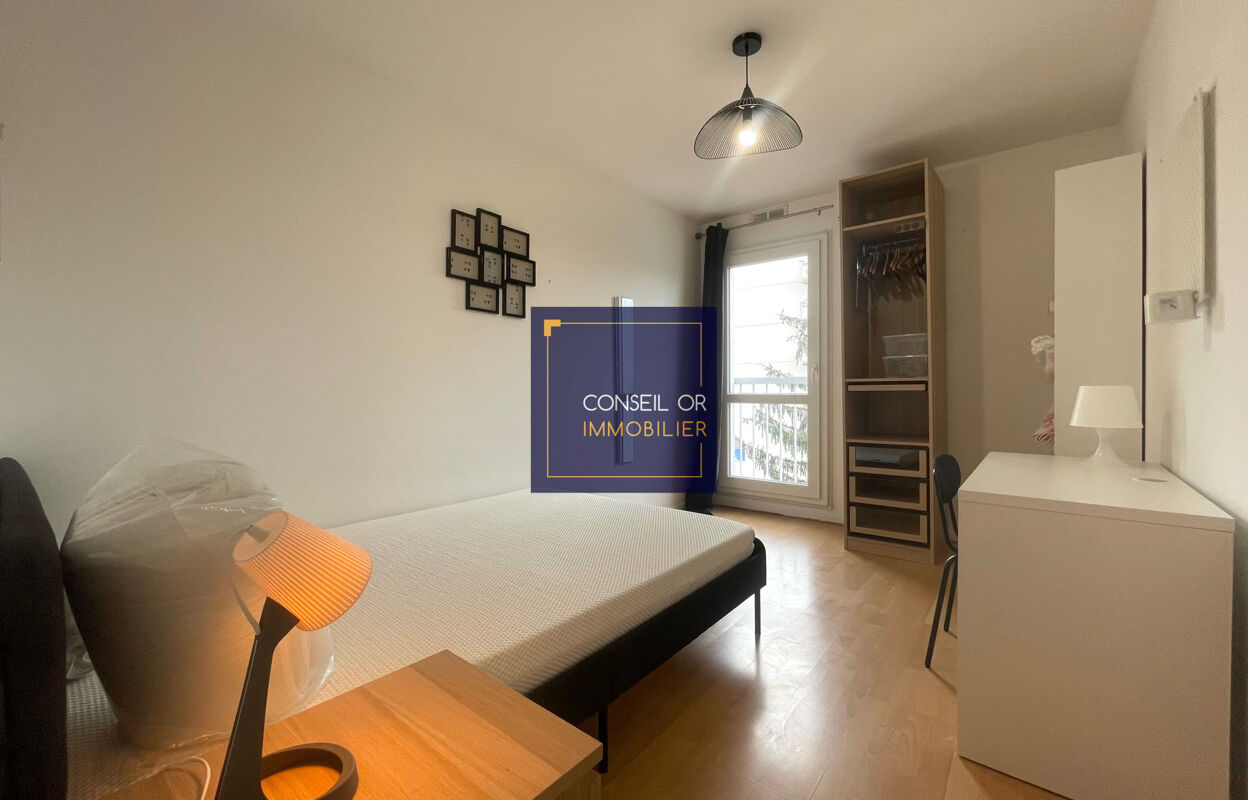 appartement 5 pièces 105 m2 à louer à Lyon 8 (69008)