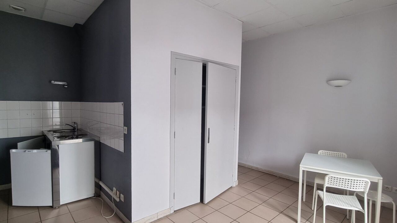 appartement 1 pièces 24 m2 à louer à Privas (07000)