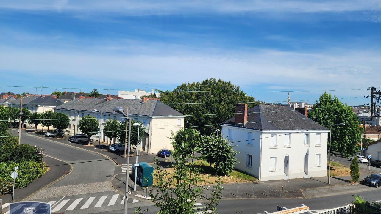 appartement 5 pièces 97 m2 à vendre à Cholet (49300)