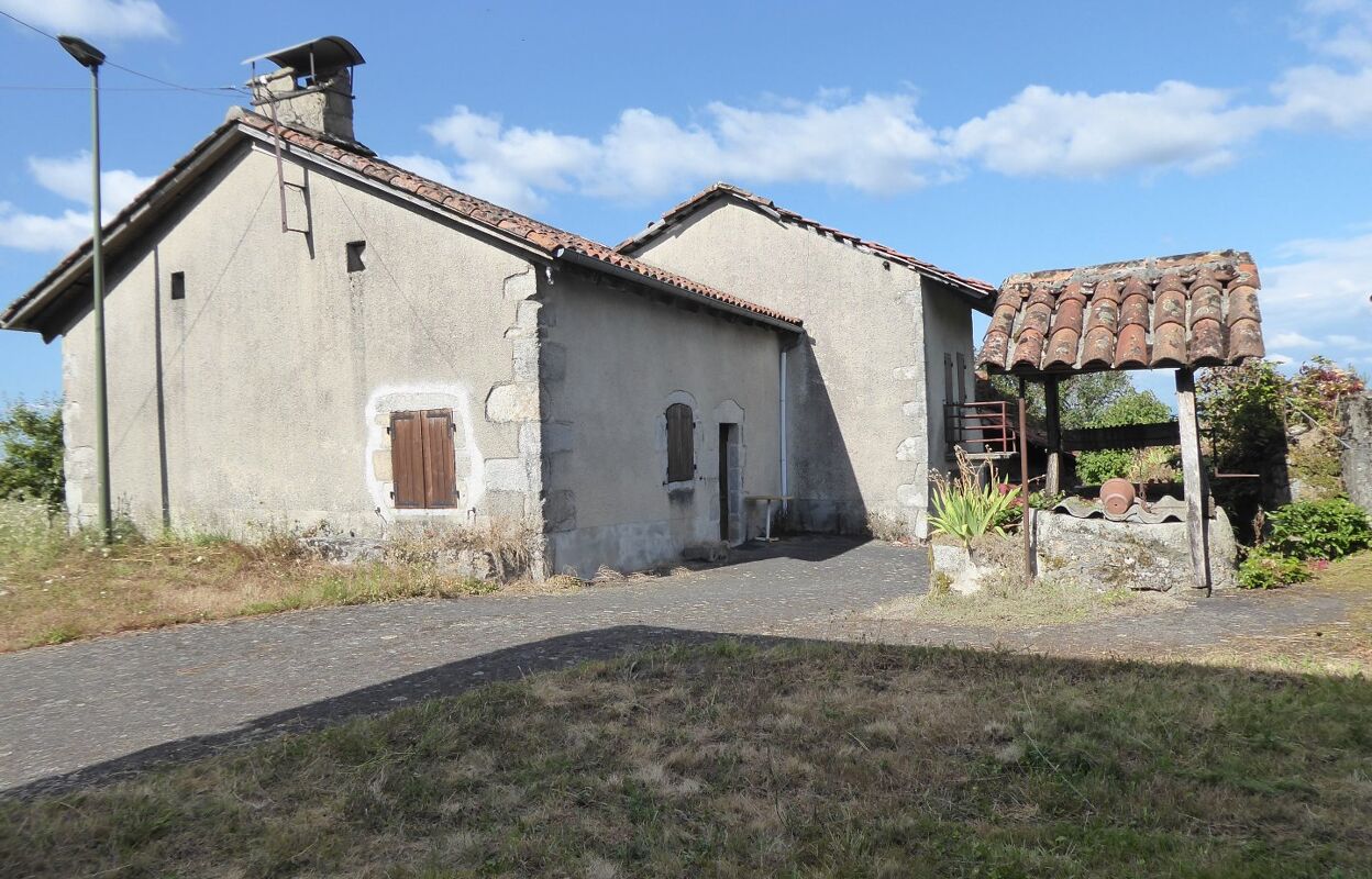 maison 2 pièces 65 m2 à vendre à Saint-Saury (15290)