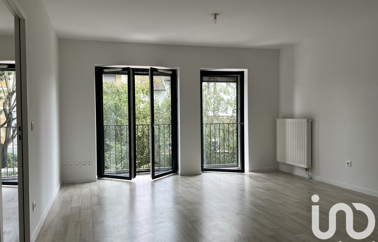 appartement 3 pièces 62 m2 à vendre à Ivry-sur-Seine (94200)