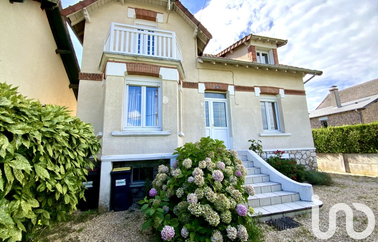 maison 6 pièces 113 m2 à vendre à Salbris (41300)