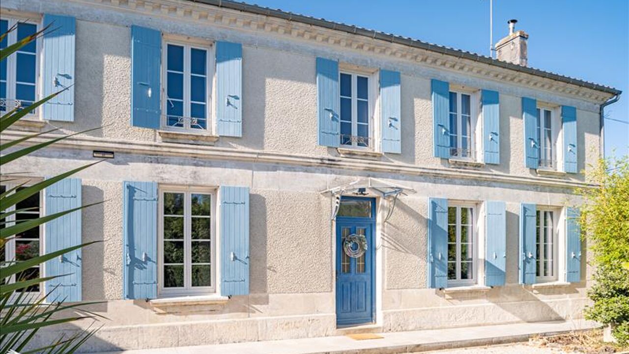 maison 6 pièces 199 m2 à vendre à Authon-Ébéon (17770)