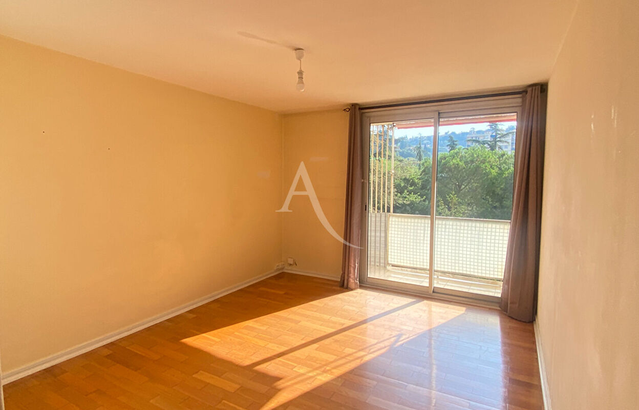 appartement 3 pièces 53 m2 à louer à Nice (06100)