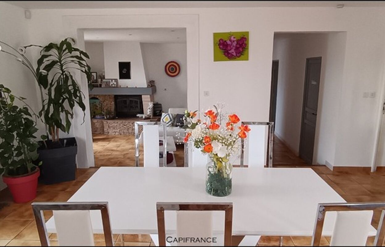 maison 4 pièces 180 m2 à vendre à Le Val (83143)