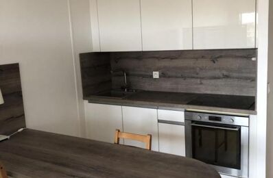 location appartement 790 € CC /mois à proximité de La Roquette-sur-Siagne (06550)