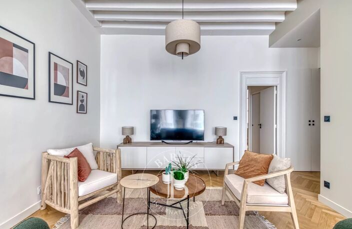 Lyon 2 - Ainay - Appartement meublé et rénové de 110,80 m²  - 3 Chambres — photo 2
