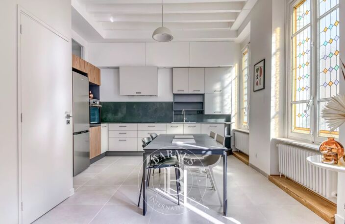 Lyon 2 - Ainay - Appartement meublé et rénové de 110,80 m²  - 3 Chambres — photo 4
