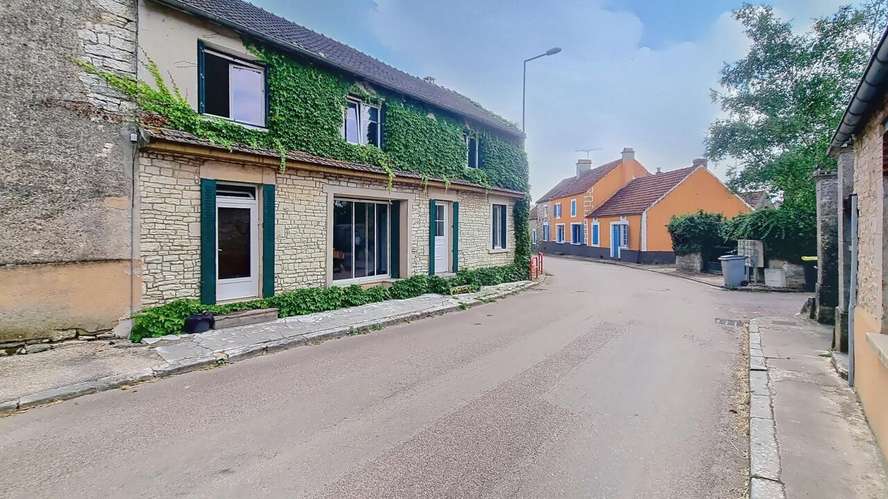 maison 6 pièces 125 m2 à vendre à Noyers (89310)