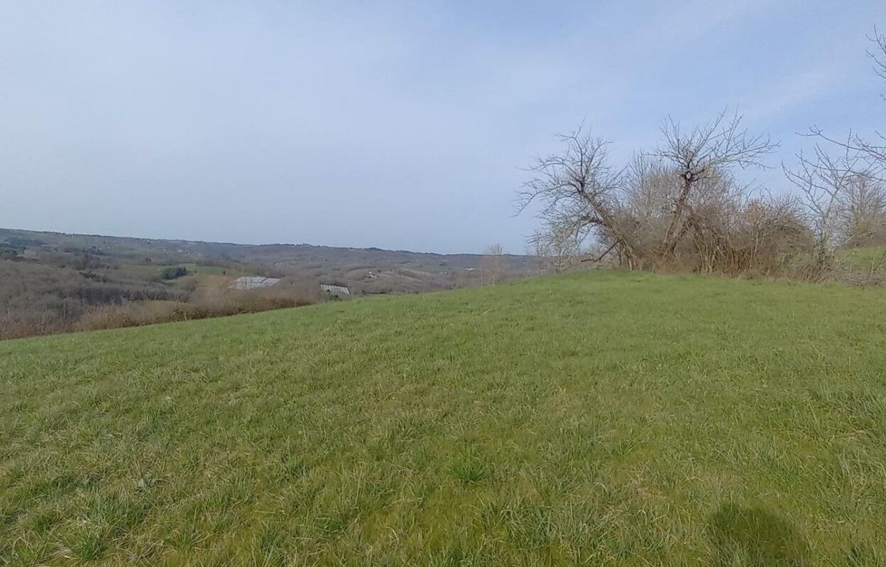 terrain  pièces 4800 m2 à vendre à Saint-Bonnet-la-Rivière (19130)