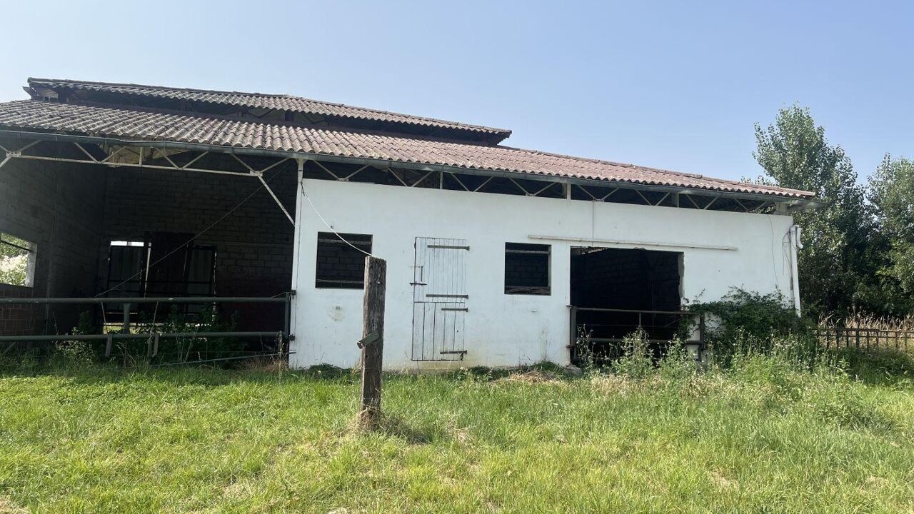 garage  pièces 160 m2 à vendre à Aubiet (32270)