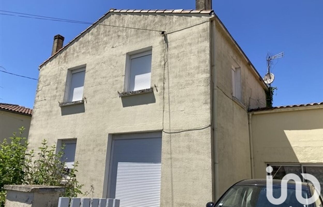 maison 5 pièces 130 m2 à vendre à Rochefort (17300)