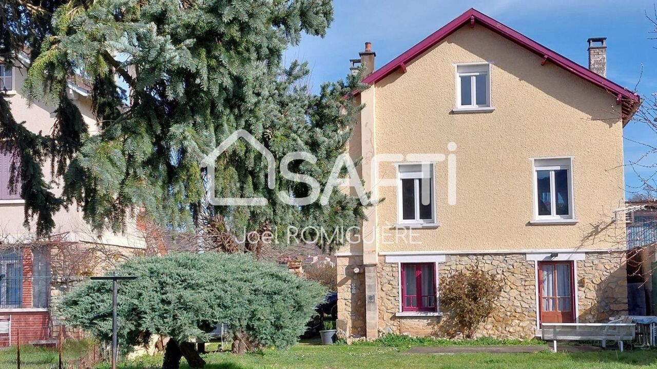 maison 5 pièces 94 m2 à vendre à Saint-Céré (46400)