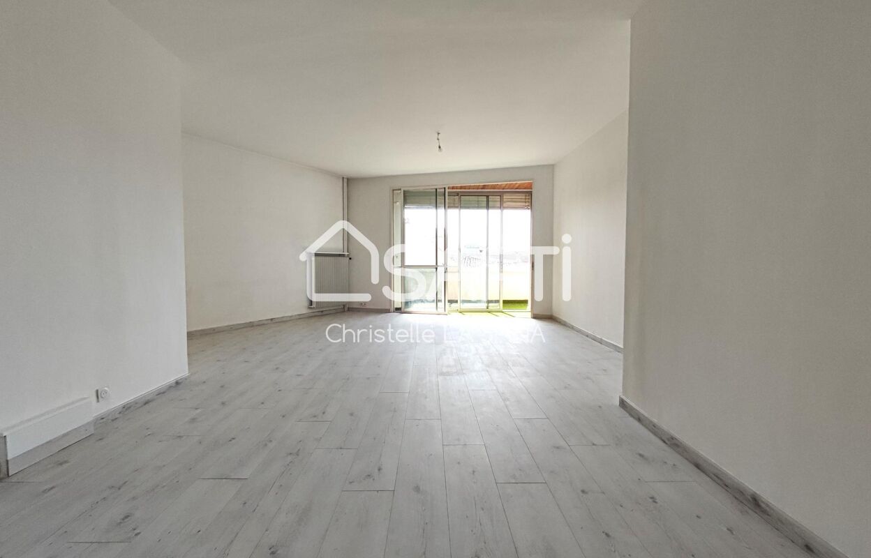 appartement 5 pièces 105 m2 à vendre à Nîmes (30000)