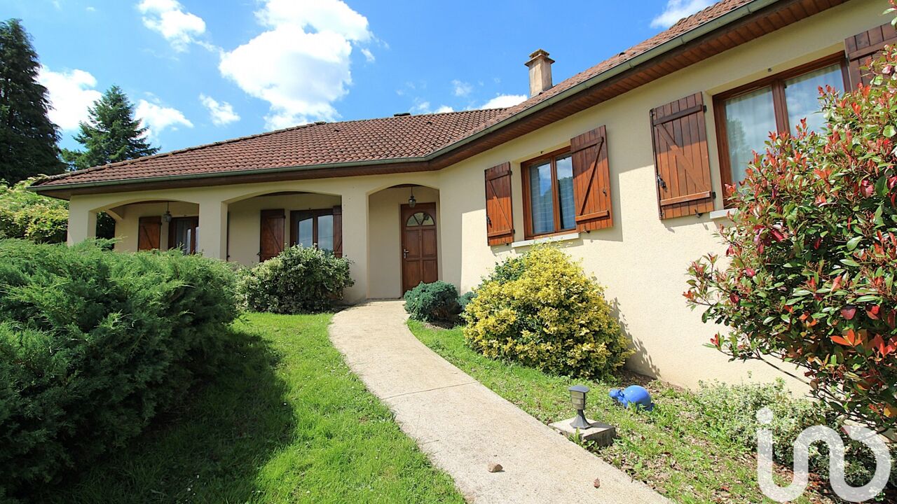 maison 6 pièces 140 m2 à vendre à Bourganeuf (23400)