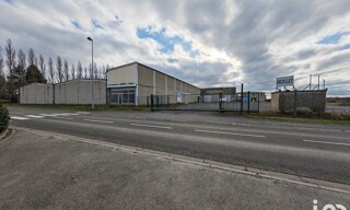 Commerce  12156 m² à vendre à Tricot (60420)