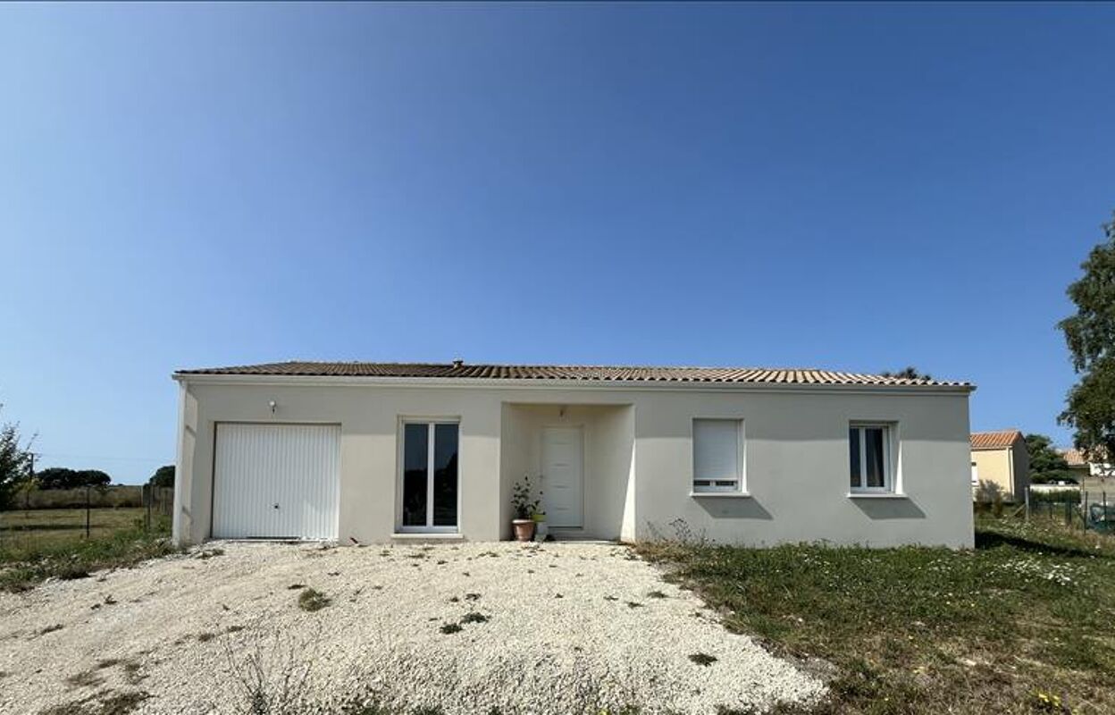 maison 4 pièces 98 m2 à vendre à Chadenac (17800)