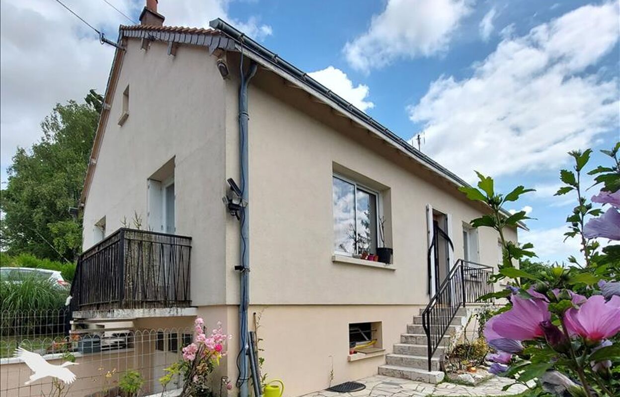 maison 7 pièces 136 m2 à vendre à Ligueil (37240)