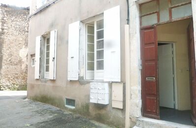 location appartement 320 € CC /mois à proximité de Beauchastel (07800)