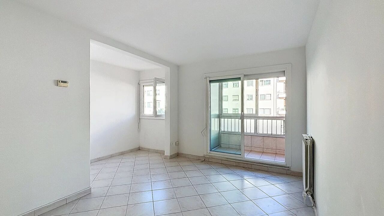 appartement 3 pièces 68 m2 à vendre à Nice (06200)