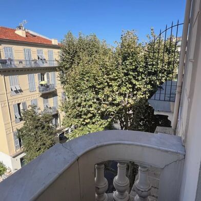 Appartement 5 pièces 130 m²