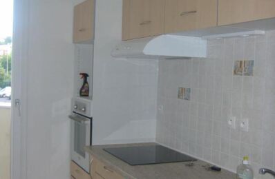 location appartement 920 € CC /mois à proximité de Aubervilliers (93300)