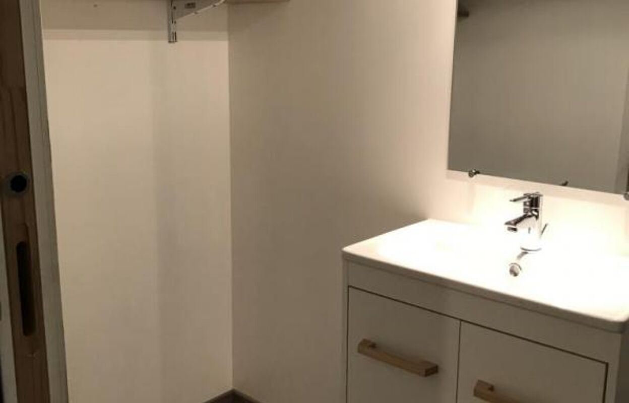 appartement 3 pièces 50 m2 à louer à Thizy (69240)