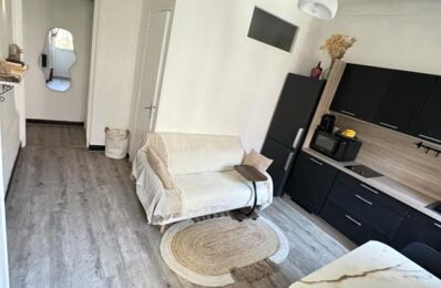 location appartement 800 € CC /mois à proximité de Valbonne (06560)