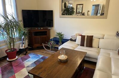 location appartement 1 350 € CC /mois à proximité de Pantin (93500)