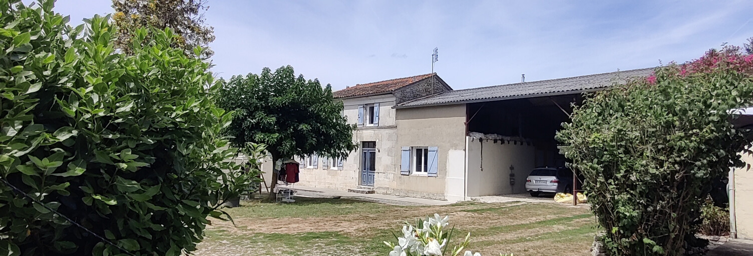 Maison 8 Pièces 179 m² à vendre à Saint-Césaire (17770)