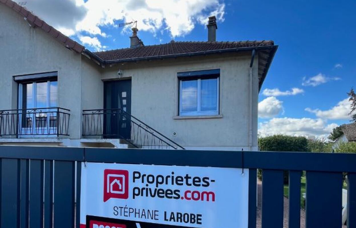 maison 4 pièces 120 m2 à vendre à Moulins (03000)