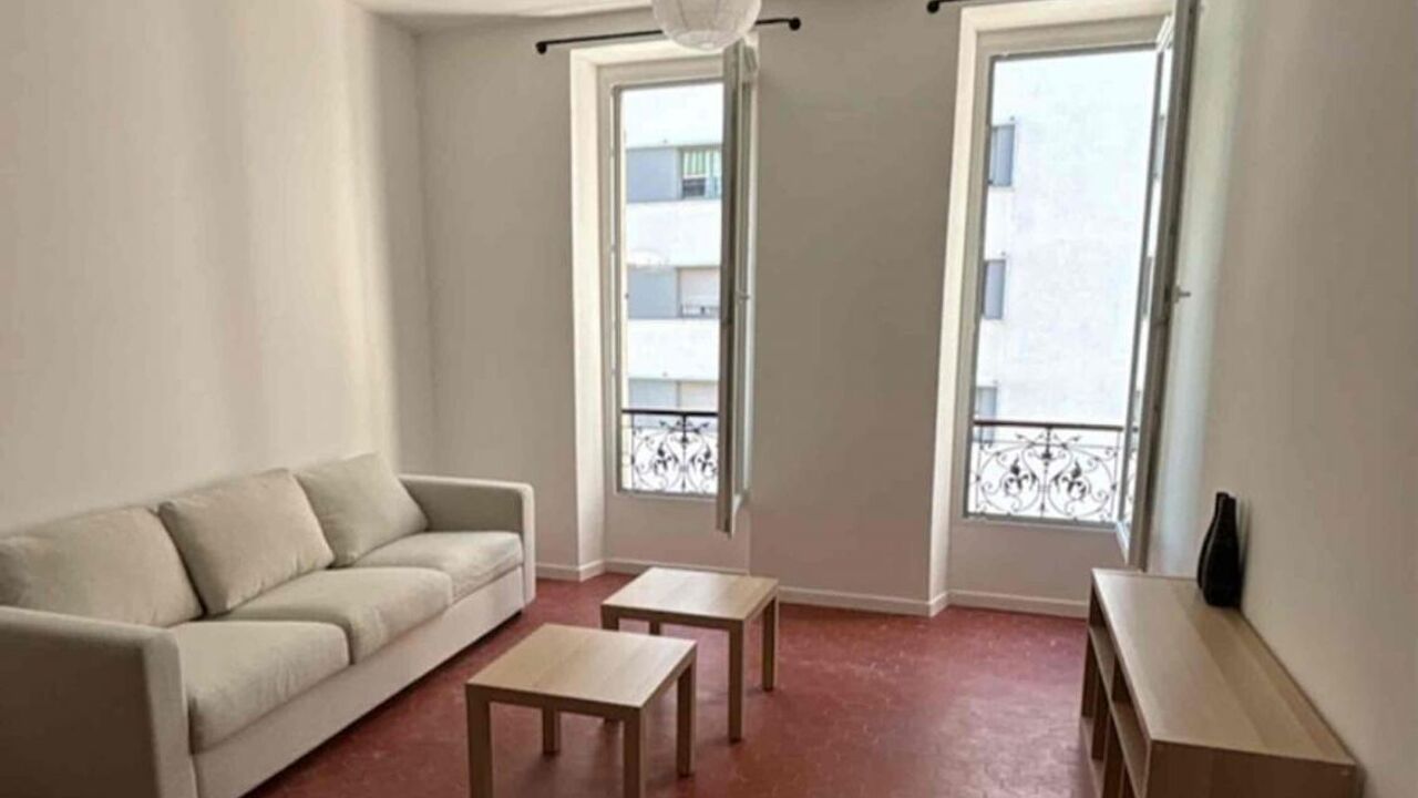 appartement 5 pièces 92 m2 à louer à Marseille 2 (13002)