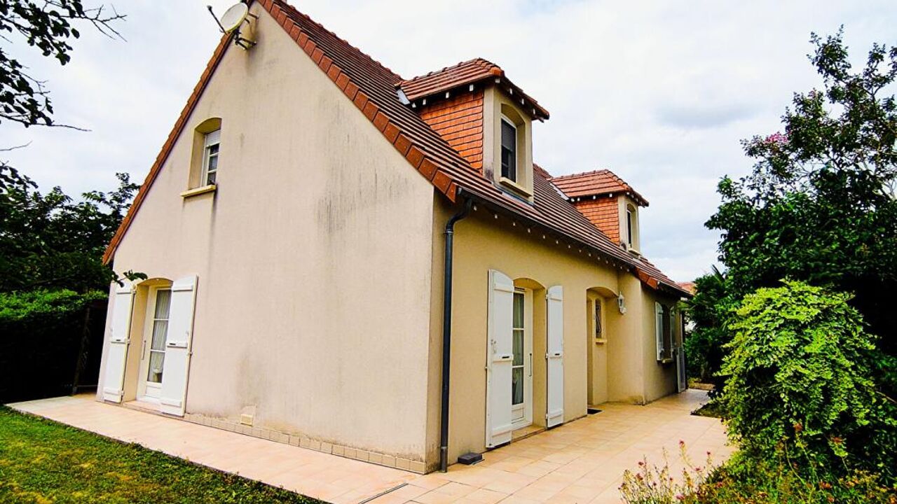 maison 6 pièces 129 m2 à vendre à Yzeures-sur-Creuse (37290)