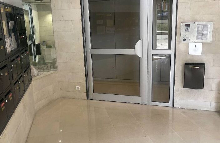 Location appartement 1 pièce 25 m² à Villemomble (93250) — photo 2