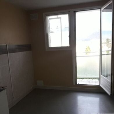 Appartement 2 pièces 126000 €