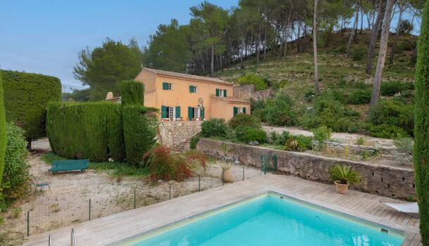 Villa / Maison 9 pièces  à vendre Cassis 13260