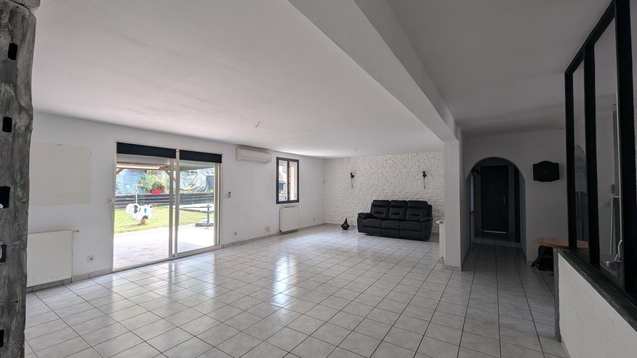 maison 7 pièces 194 m2 à vendre à Montreuil-sur-Brêche (60480)